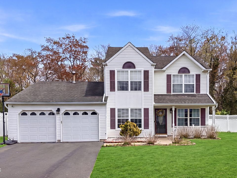 1st image of 49 Sherrybrooke Drive