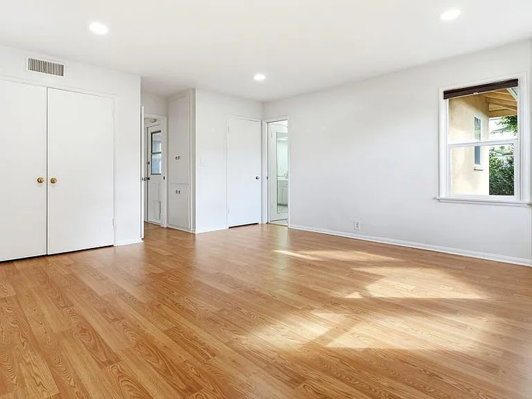 3153 Orange Ave — Photo 29