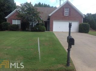 2102 Little River Dr, Suwanee, GA