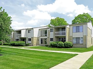 Legacy Place Apartments - Southfield, MI, Southfield, MI 48075