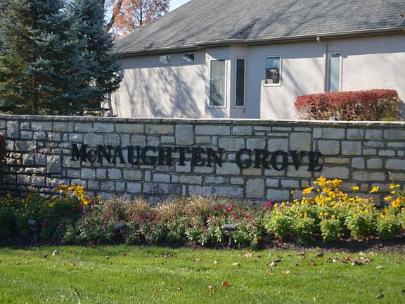 3rd image of 6141 McNaughten Grove Ln