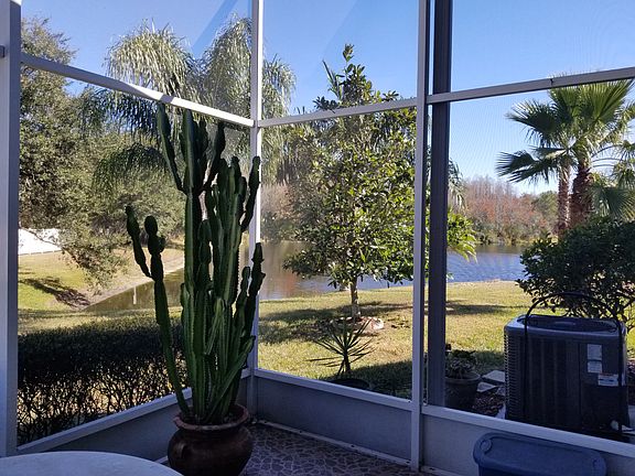 2nd image of 25941 Bloomsbury Ct