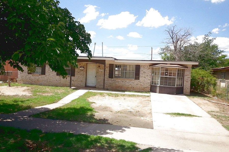 1st image of 333 Maricela Dr