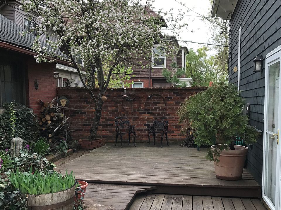 Deck at Carriage House entrance