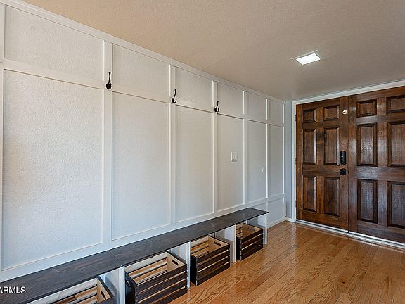 3rd image of 4327 W Charleston Avenue