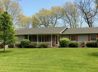 9647 Bayberry Ct, Demotte, IN 46310