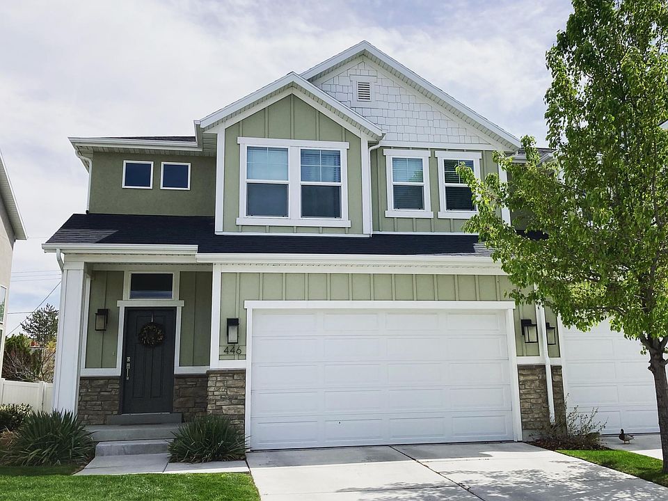 1st image of 446 E Windy Garden Ln