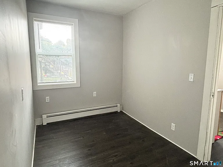 12 Mountain Ave #2F — Photo 3