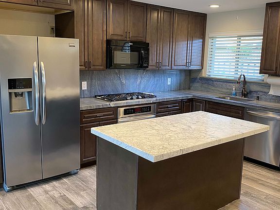 3rd image of 211 Hacienda Carmel