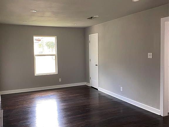 5th image of 321 Norwood Dr