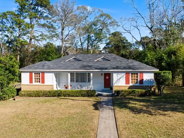 528 4th St, Jasper, TX 75951