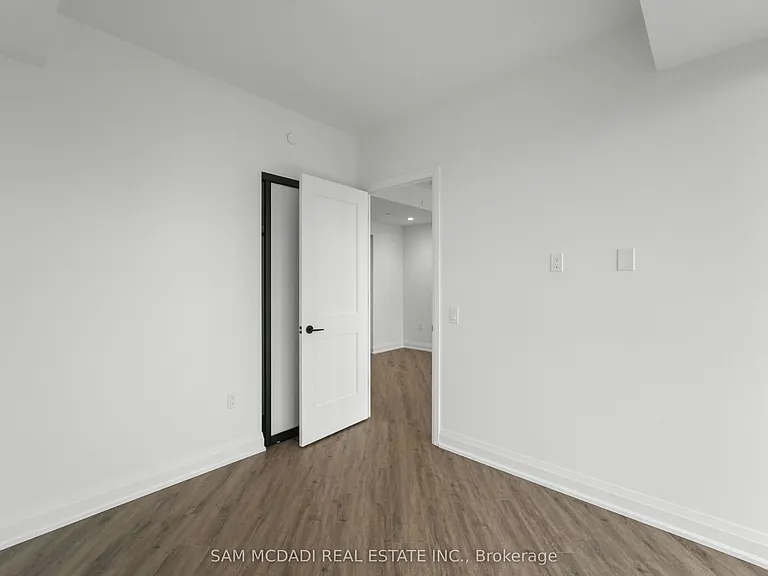 634 Church St #3808 — Photo 13