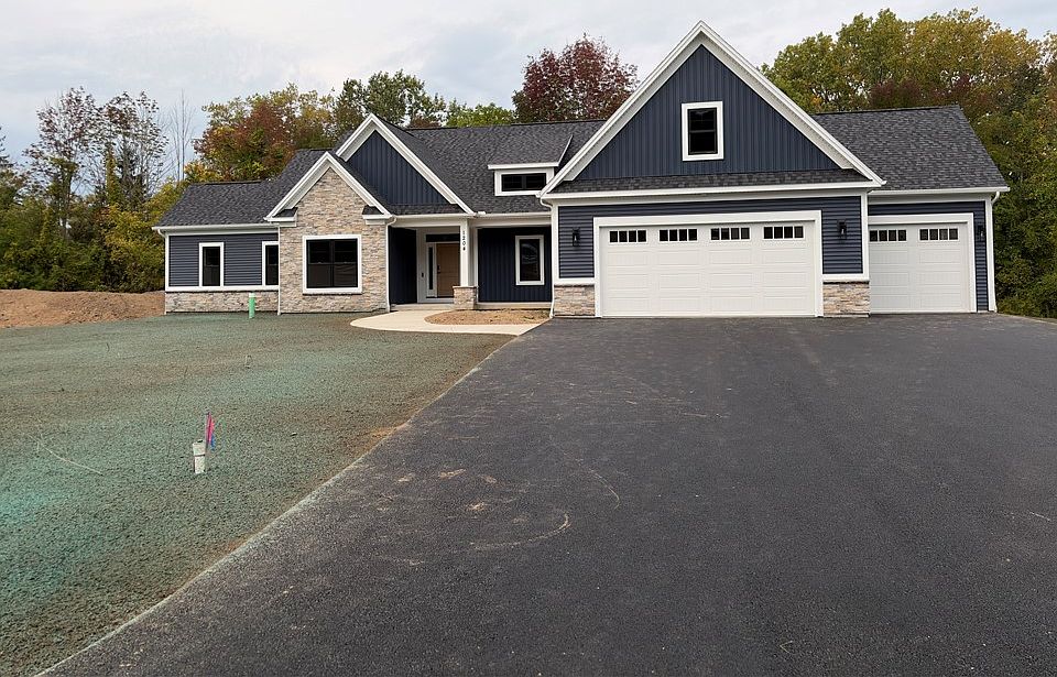 1st image of 1204 Lake Point Dr