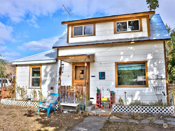 226 Twisp Avenue W, Twisp, WA 98856