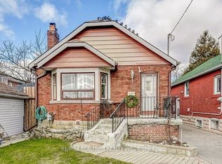 84 Kings Park Blvd, Toronto, ON M4J2C3