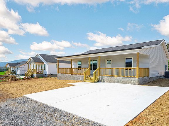 4th image of 150 Galloway Airport Rd