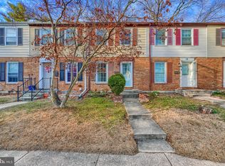 18 Monhegan Ct #27D, Nottingham, MD 21236