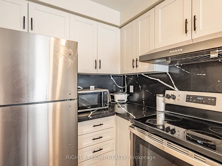 3974 Discovery Ct — Photo 25