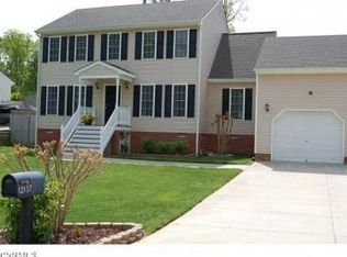 12137 Warfield Estates Dr, Chester, VA 23831