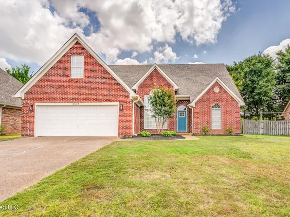 8898 Travis Dr, Olive Branch, MS 38654