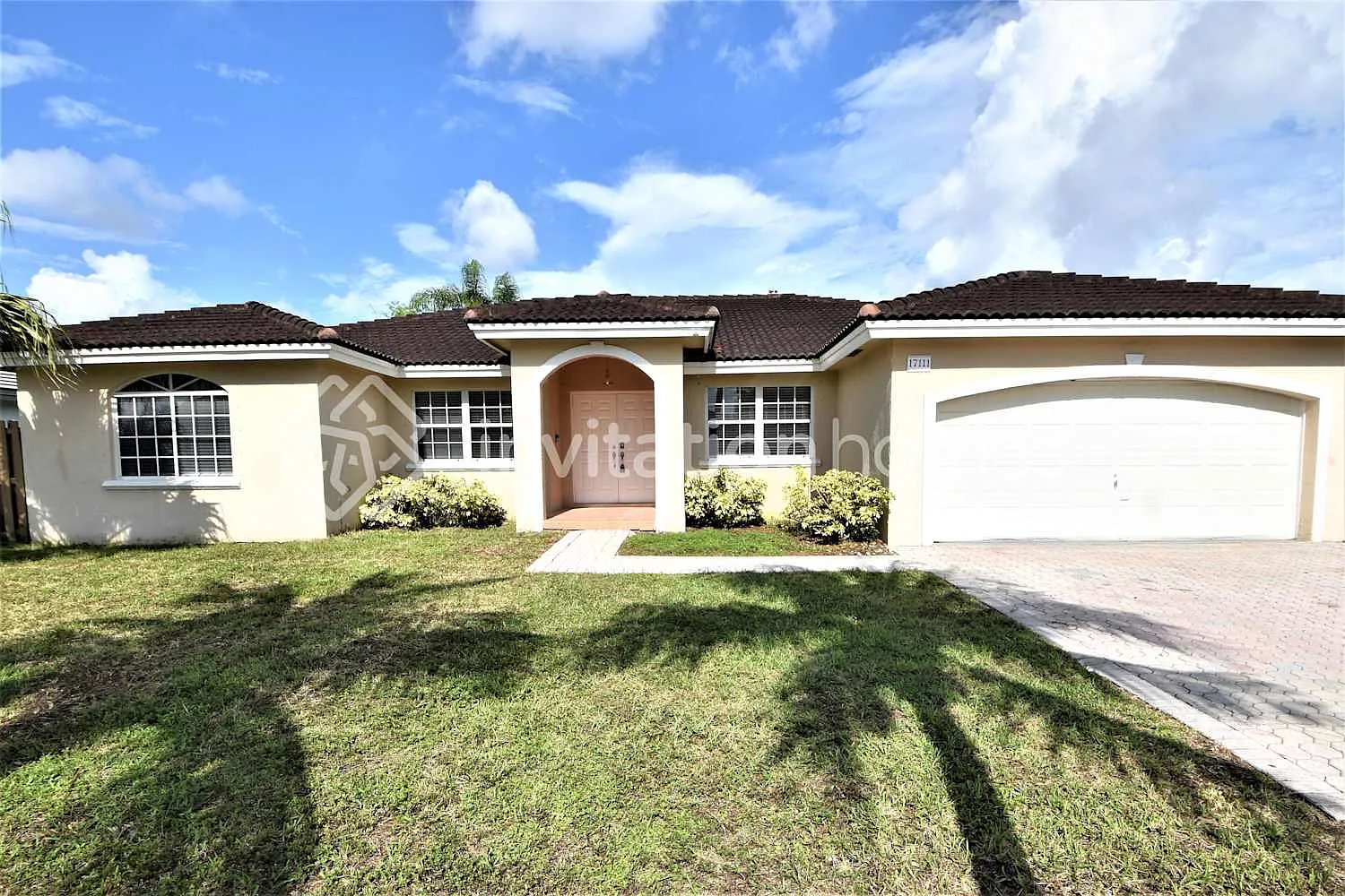 17111 SW 153rd Pl Miami, FL 33187 — Photo 1