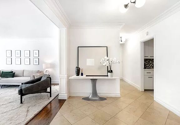 5th image of 1020 Park Ave APT 8A