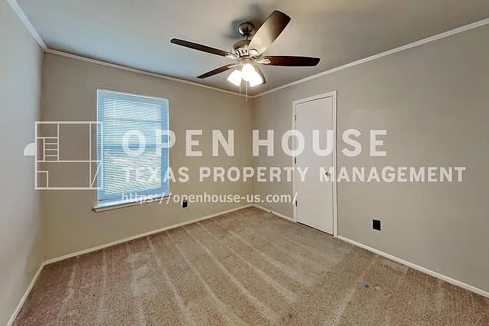 6917 Lincolnshire Ln — Photo 12