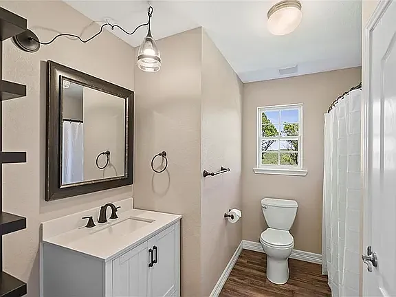 8508 Grandview Dr — Photo 12