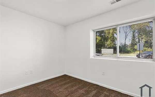 3900 Gwynn Oak Ave — Photo 7