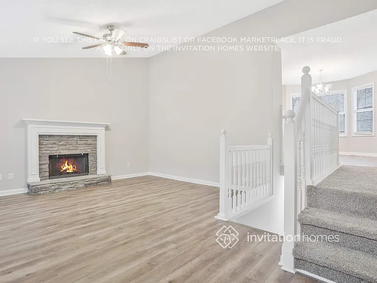 81 Katie Dr — Photo 5