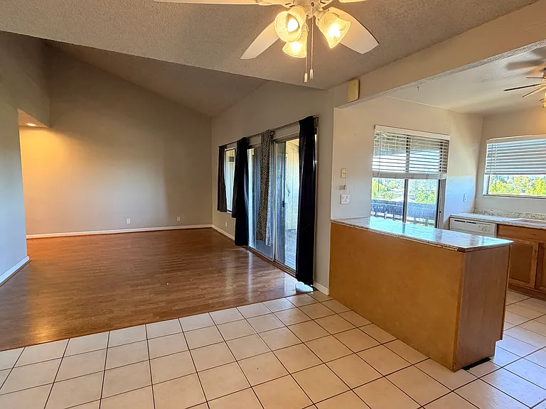 355 Parkview Ter #K4 — Photo 5
