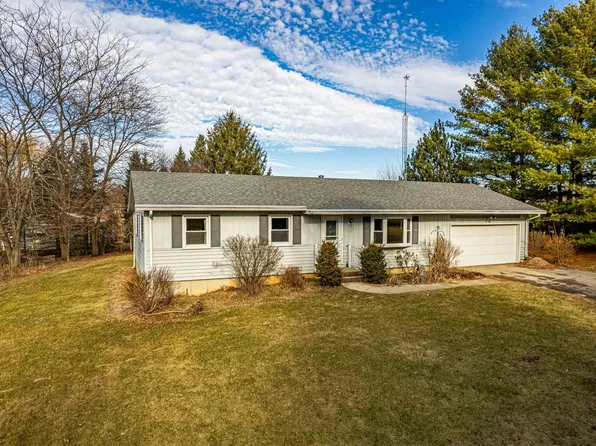 W7792 Franklin Rd, Browntown, WI 53522