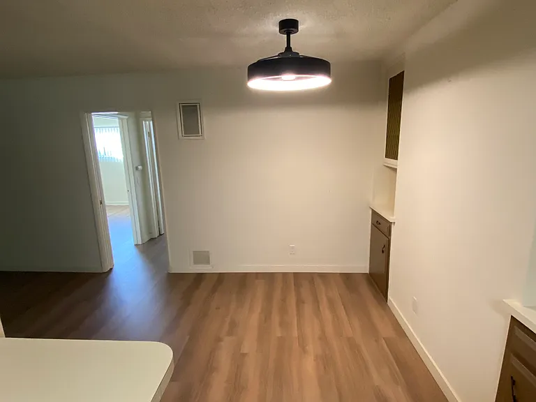3526 Mentone Ave #7 — Photo 4