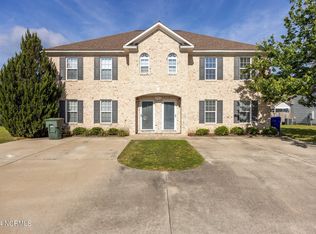 1925 Cambria Dr #B, Greenville, NC 27834