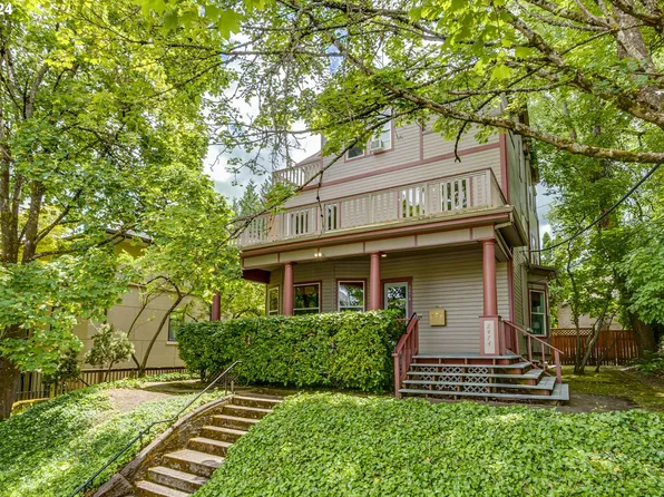 2474 NW Marshall St, Portland, OR 97210