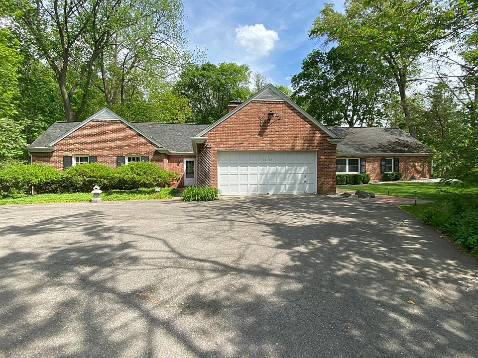 2nd image of 1265 Ferdon Rd