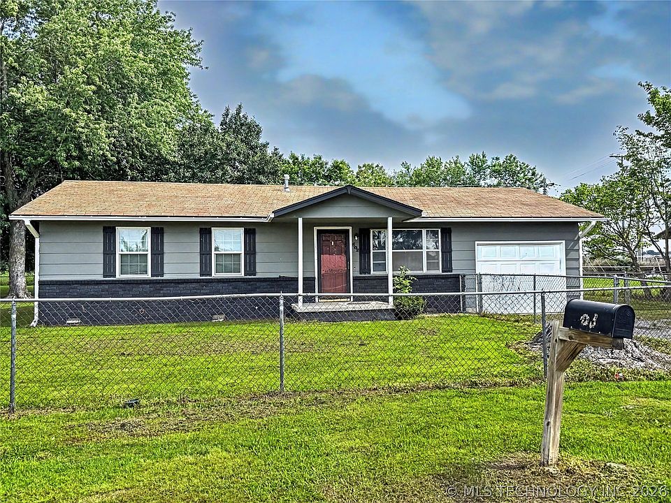 1st image of 602 Green Country Dr