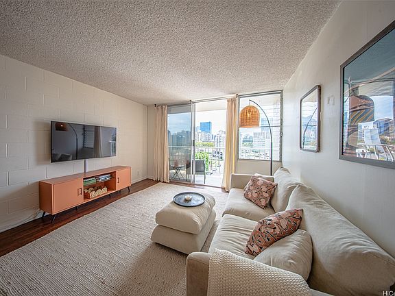 2nd image of 1717 Citron St APT 709