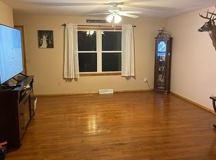 385 Riddle Rd, Greenwich, NY 12834