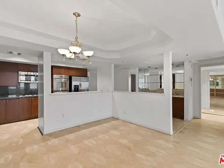 11690 Montana Ave #103 — Photo 4