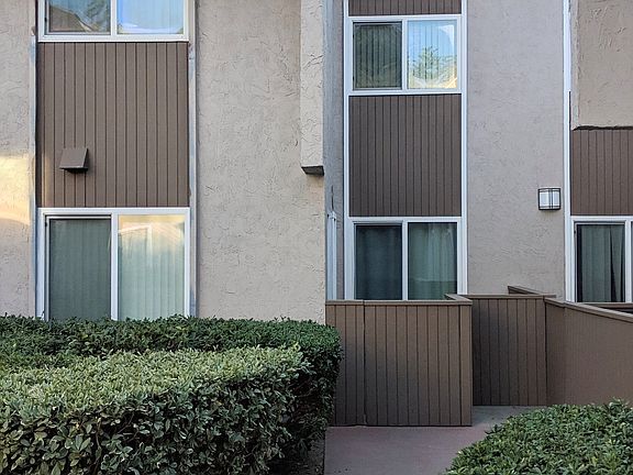 3rd image of 6333 College Grove Way Unit 5109