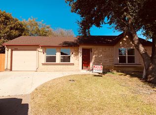 5909 Oregon Trail Ct, Haltom City, TX 76148