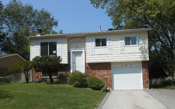 141 Sunset Ln photo 1