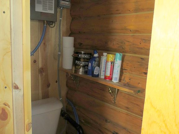 3rd image of 20 Corner Mountain Cir