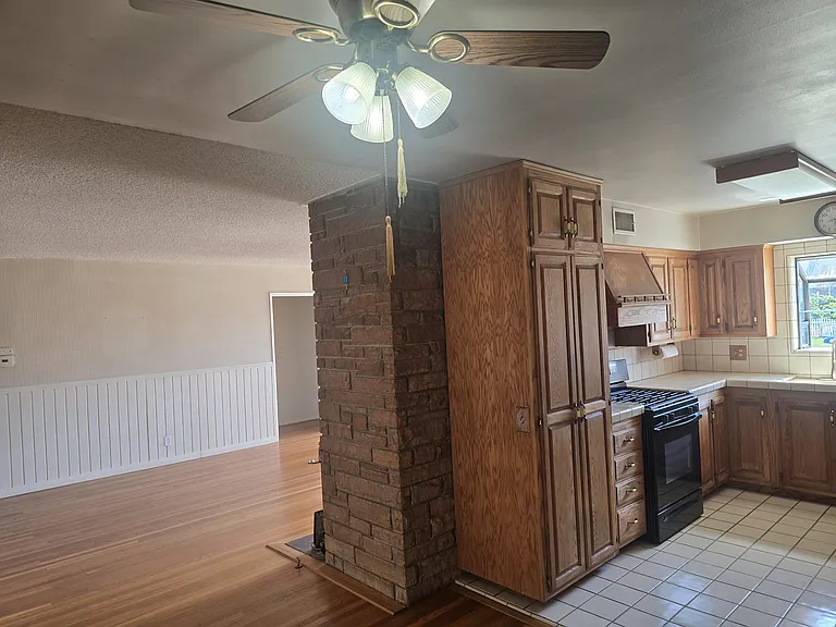 12141 Movius Dr — Photo 7