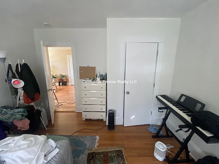 291 Cardinal Medeiros Ave #1 — Photo 13