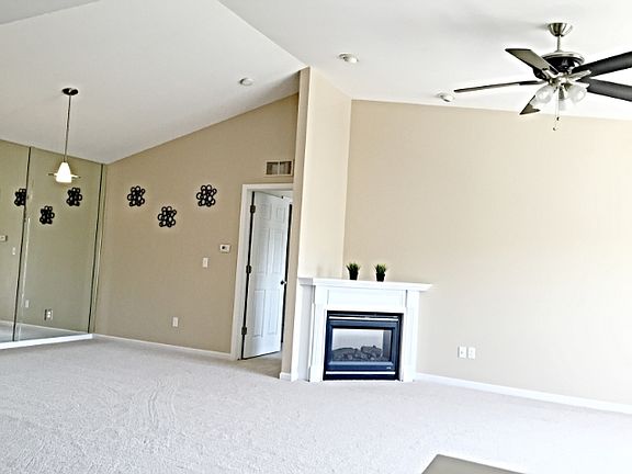 2nd image of 13055 Hazelnut Dr