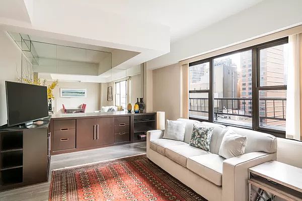 1st image of 220 E 57th St APT 21C