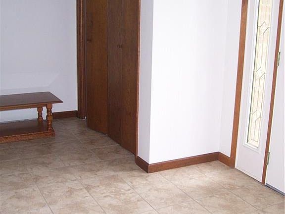 4th image of 795 Doral Dr