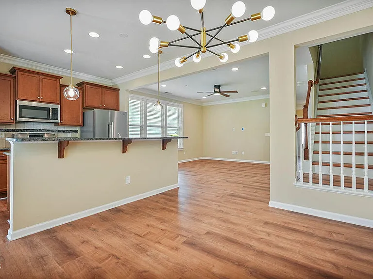 2120 Junewood Ln — Photo 15